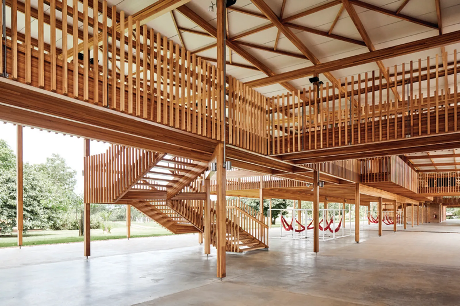Vencedor da categoria Destaque da Arquitetura Sustentável no 29º Prêmio Deca – Projeto Moradas Infantis Canuanã por Rosenbaum Arquitetura.