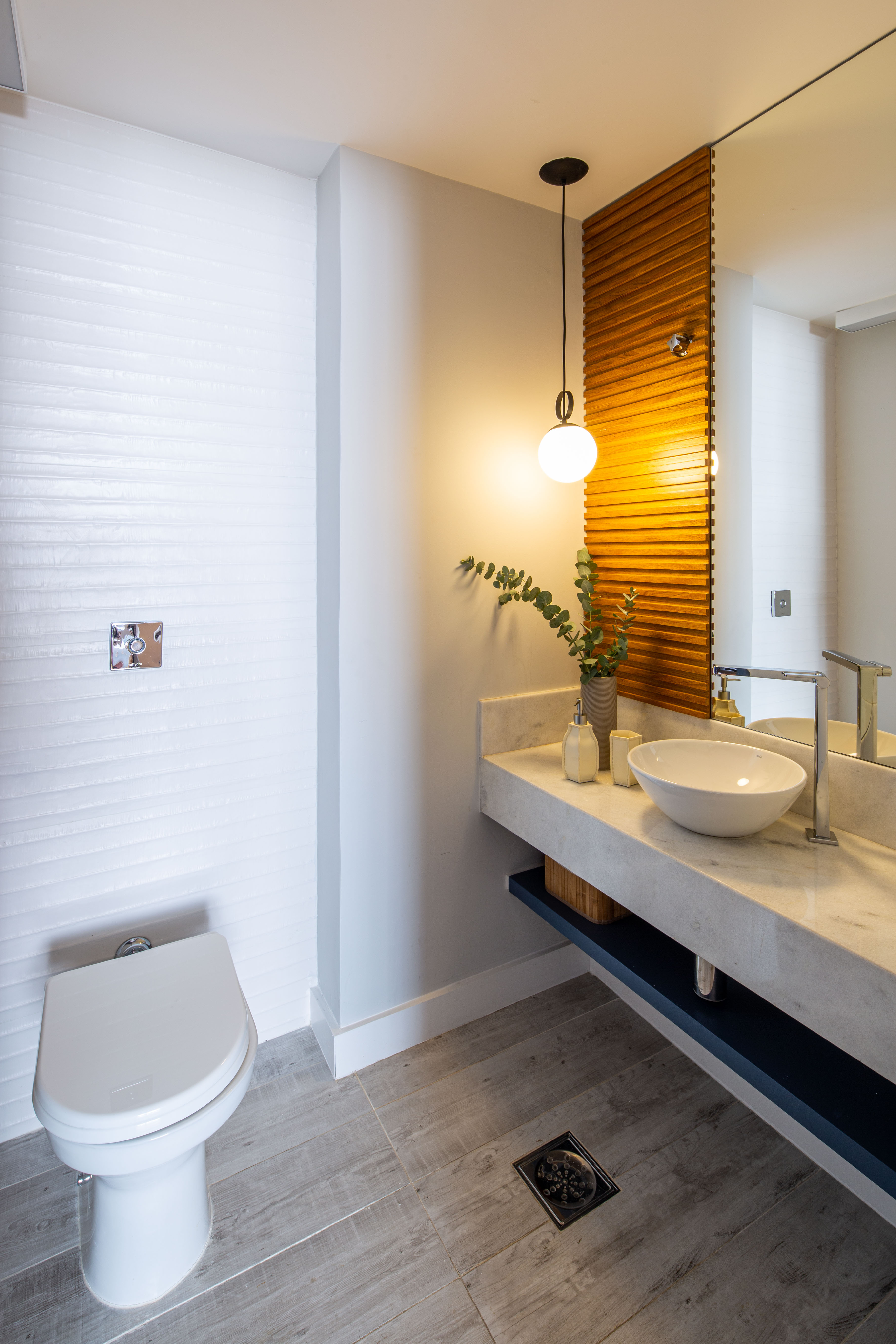 Confira mais inspirações de vasos sanitários — Vaso sanitário: modelos, medidas e 20 fotos para comparar (15)