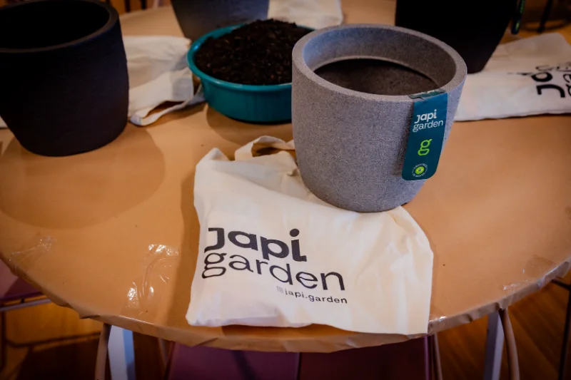 Produtos Japi Garden para a oficina de plantio.